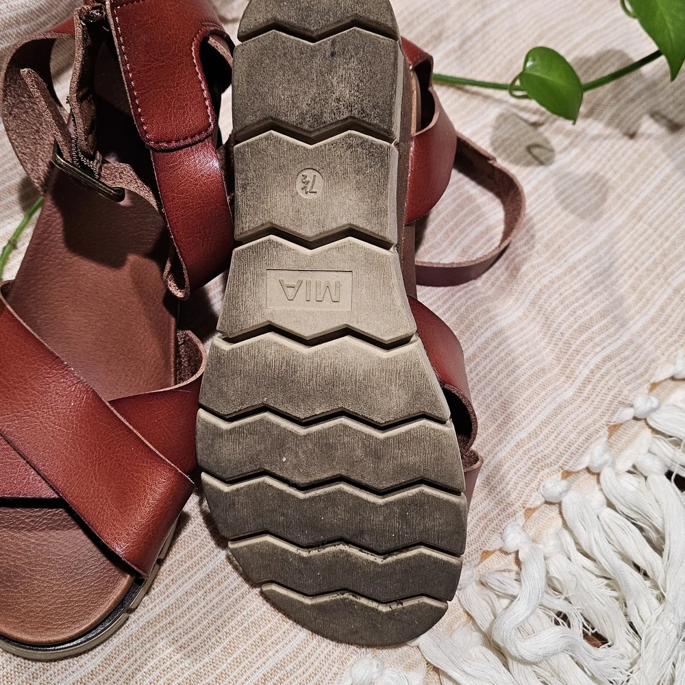 MIA Brown Leather Sandals